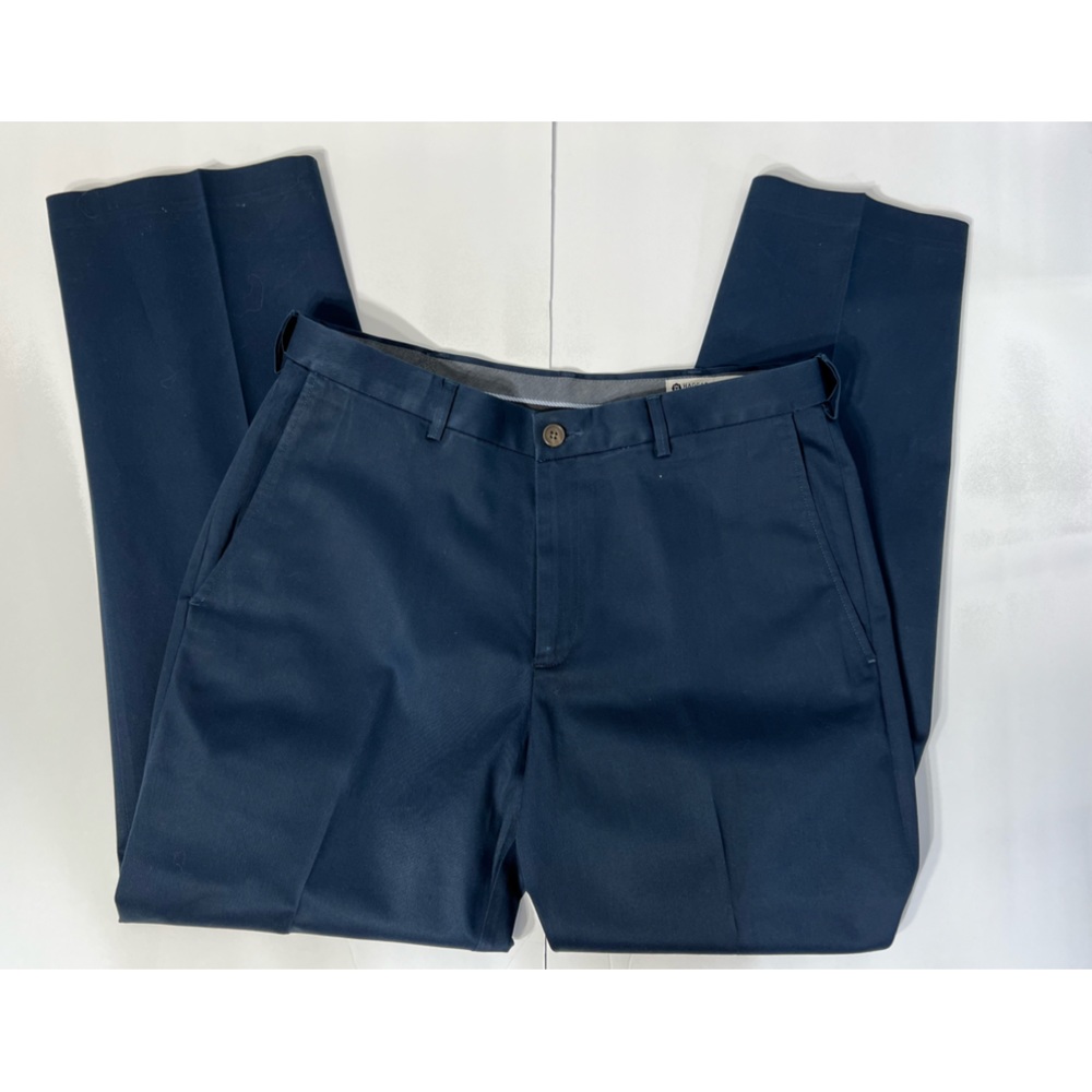 Men's Haggar Navy Classic Fit No Iron Khaki Slacks